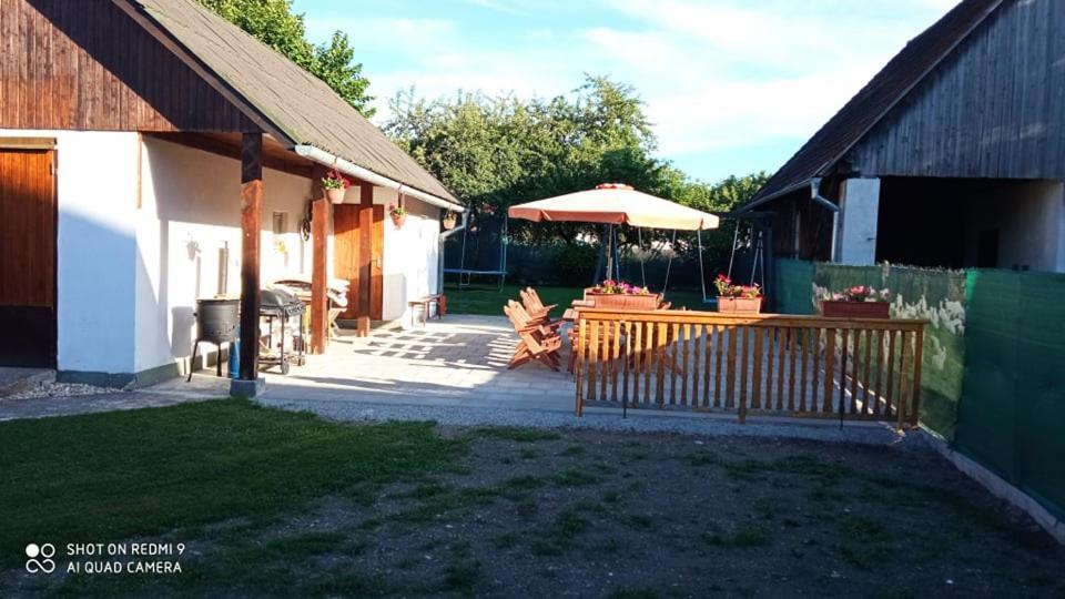 Chalupa Matej Liptovská Osada Exterior foto